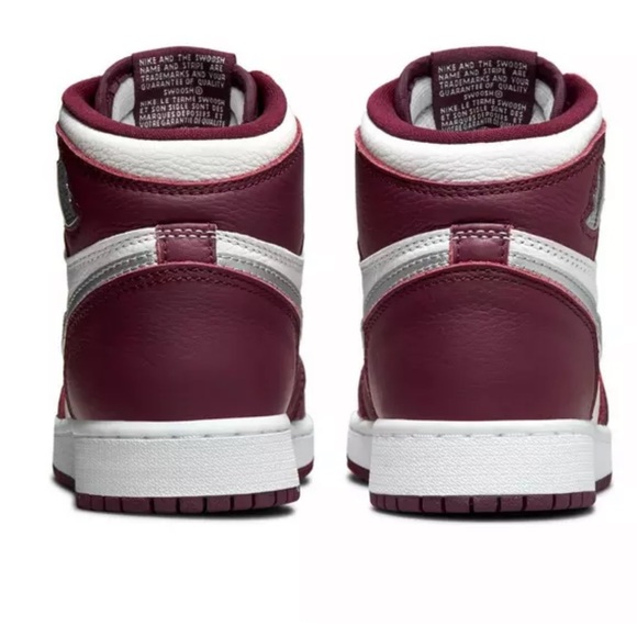 Jordan 1 Retro High OG "Bordeaux/Metallic Silver/White" - Picture 7 of 10